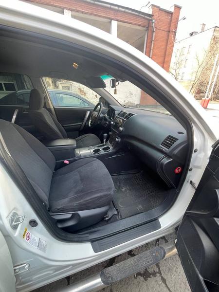 Toyota Highlander 2012, фото 17