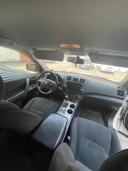 Toyota Highlander 2012, фото 15