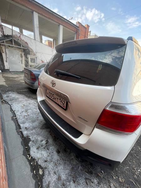 Toyota Highlander 2012, фото 16