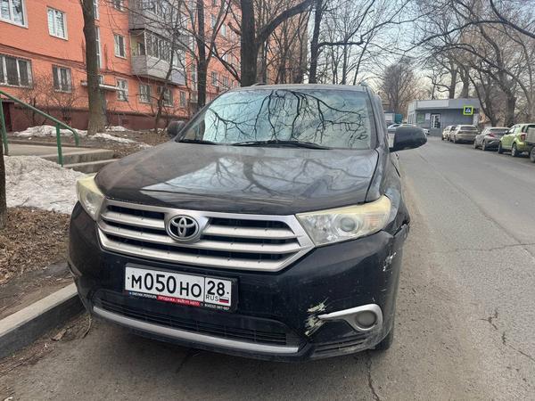 Toyota Highlander 2012, фото 2