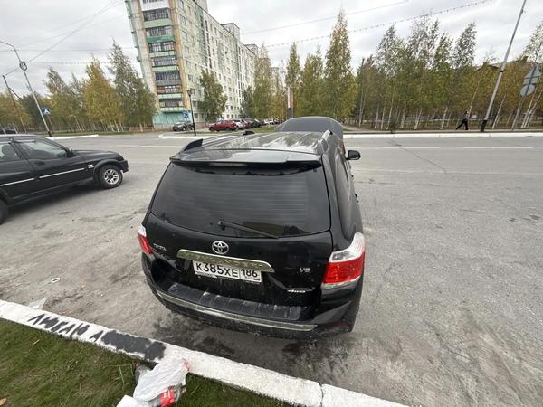 Toyota Highlander 2011, фото 3