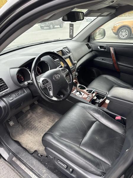 Toyota Highlander 2011, фото 5