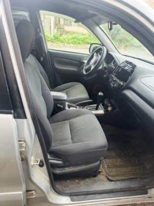 Toyota RAV4 2004, фото 10