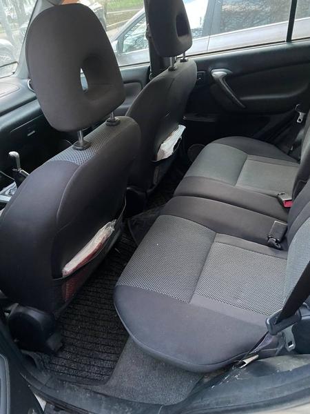 Toyota RAV4 2004, фото 2