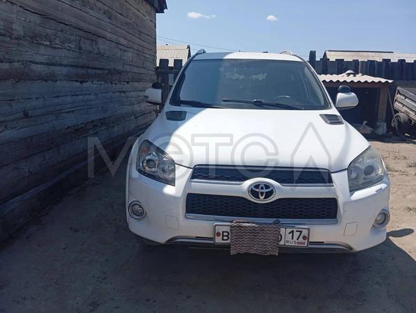 Toyota RAV4 2011, фото 2