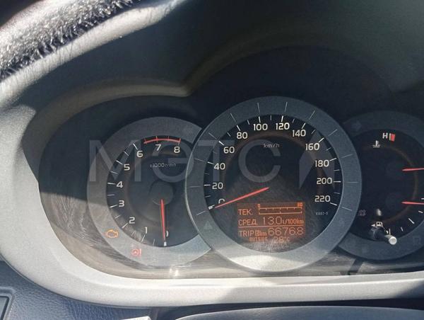 Toyota RAV4 2011, фото 8