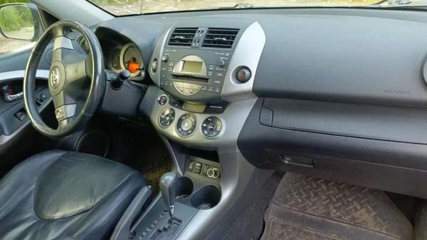 Toyota RAV4 2007, фото 12
