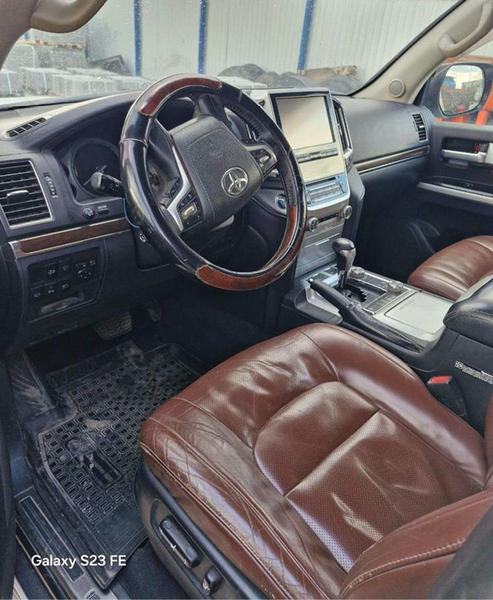 Toyota Land Cruiser 2016, фото 2