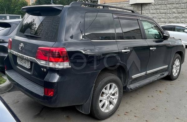 Toyota Land Cruiser 2019, фото 3