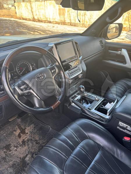Toyota Land Cruiser 2020, фото 4
