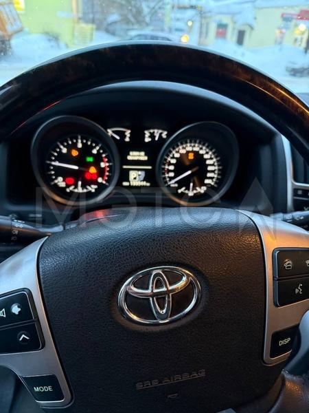 Toyota Land Cruiser 2012, фото 6
