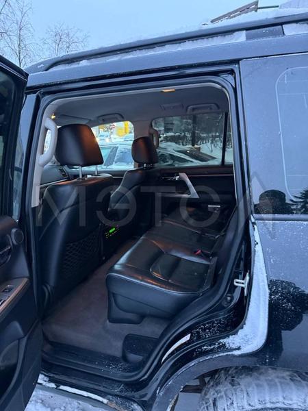 Toyota Land Cruiser 2012, фото 8