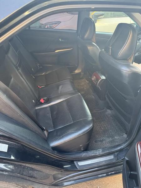 Toyota Camry 2011, фото 2