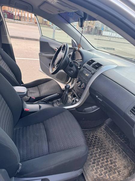 Toyota Corolla 2008, фото 7