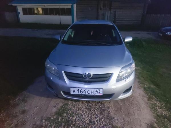 Toyota Corolla 2008, фото 2