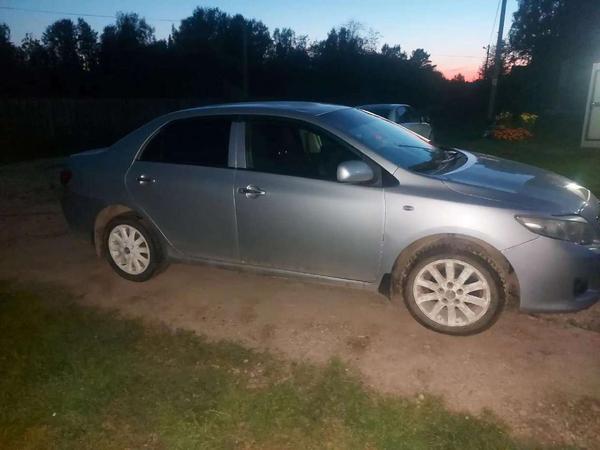 Toyota Corolla 2008, фото 3