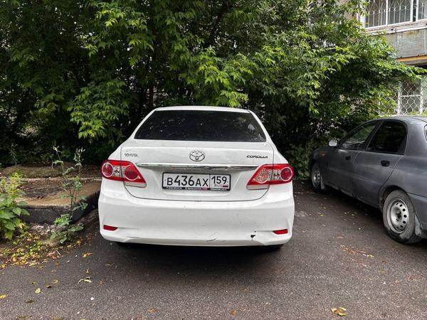 Toyota Corolla 2012, фото 2