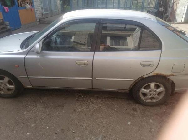 Hyundai Accent 2002, фото 8