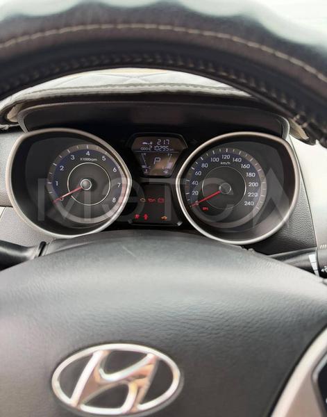 Hyundai Elantra 2012, фото 12