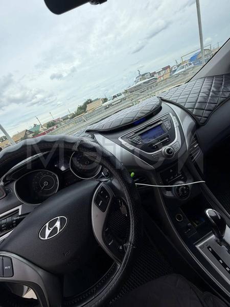 Hyundai Elantra 2012, фото 10