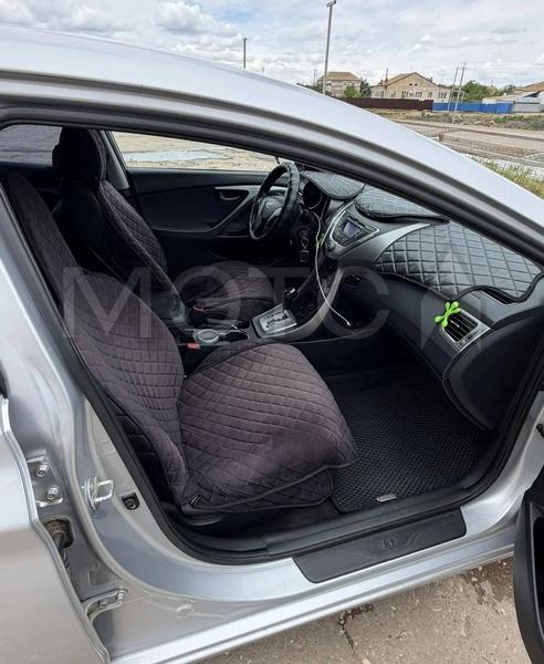 Hyundai Elantra 2012, фото 11