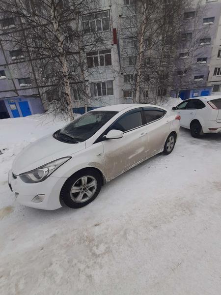 Hyundai Elantra 2013, фото 2
