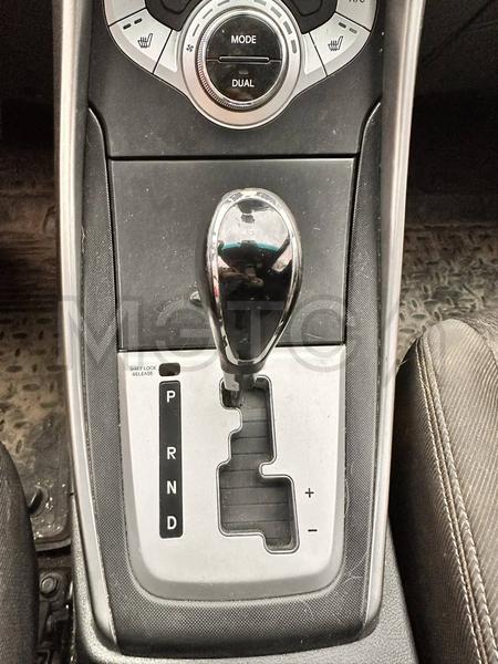 Hyundai Avante 2011, фото 6