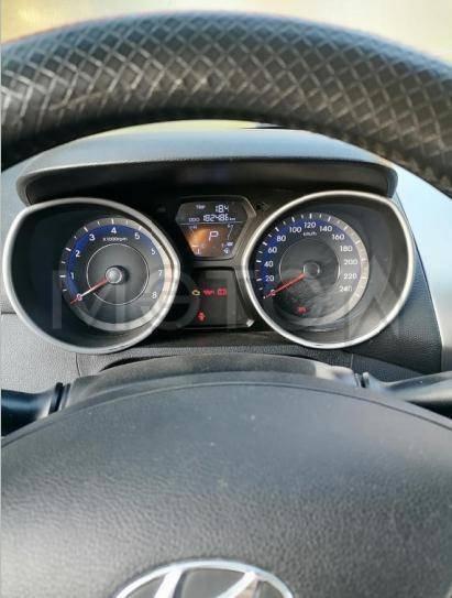 Hyundai Avante 2011, фото 3