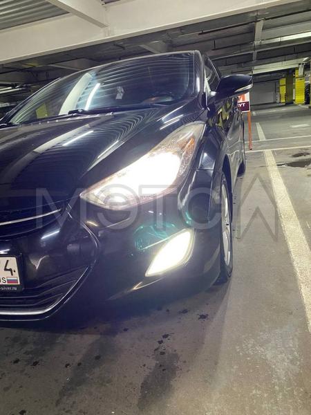 Hyundai Elantra 2012, фото 4