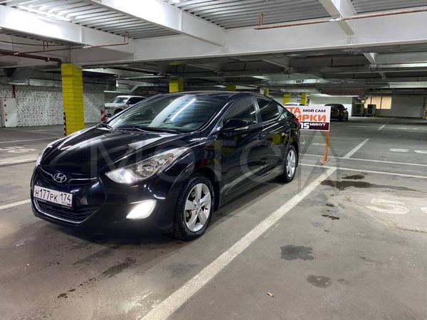 Hyundai Elantra 2012, фото 3
