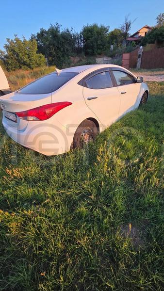 Hyundai Elantra 2011, фото 8