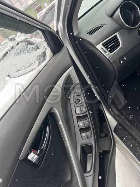 Hyundai Avante 2011, фото 13