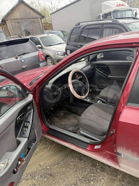 Hyundai Elantra 2004, фото 5