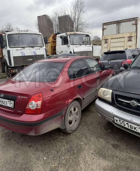 Hyundai Elantra 2004, фото 4