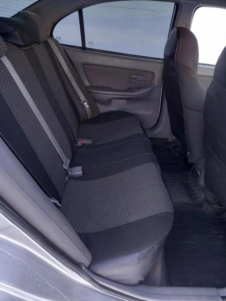 Hyundai Elantra 2005, фото 3
