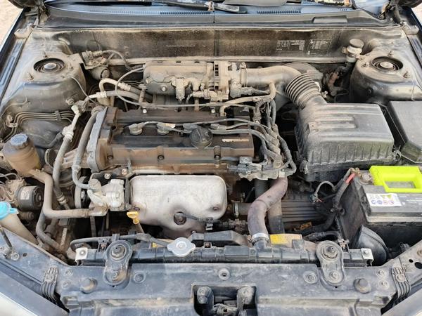 Hyundai Elantra 2005, фото 10
