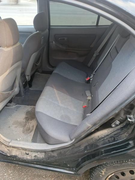 Hyundai Elantra 2005, фото 4