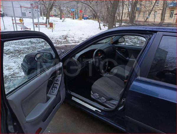 Hyundai Elantra 2004, фото 7