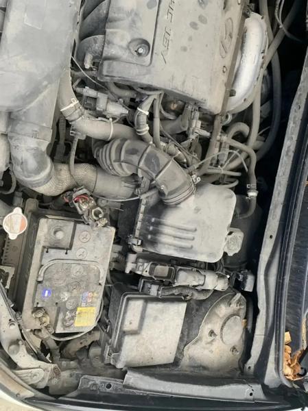 Hyundai Elantra 2010, фото 8