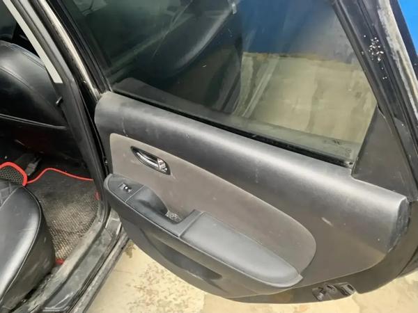 Hyundai Elantra 2010, фото 6