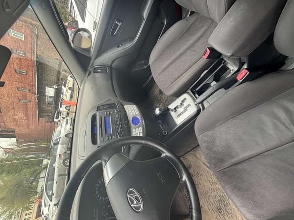 Hyundai Elantra 2010, фото 12