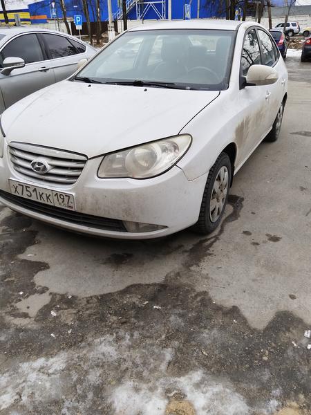 Hyundai Elantra 2010, фото 2