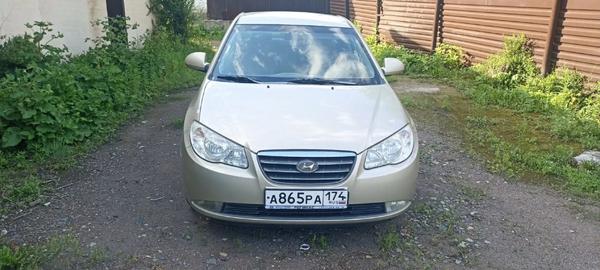 Hyundai Elantra 2008, фото 3