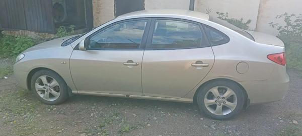 Hyundai Elantra 2008, фото 4