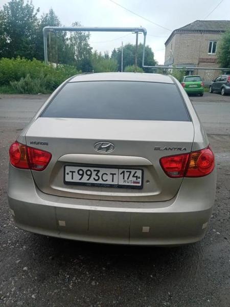 Hyundai Elantra 2008, фото 7
