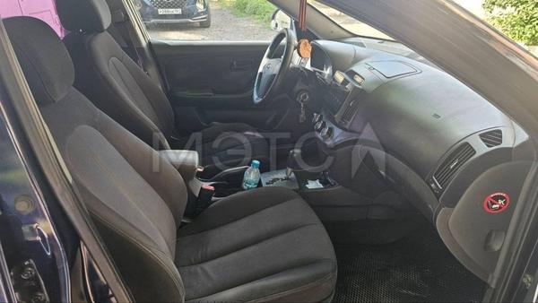 Hyundai Elantra 2009, фото 10
