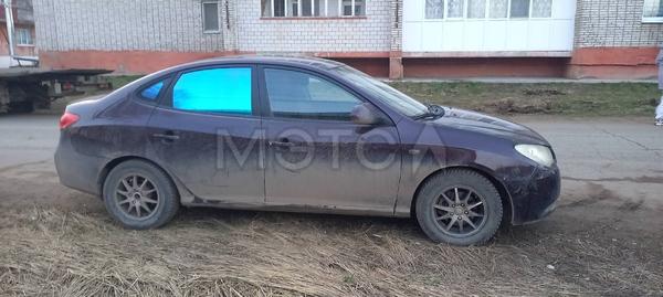 Hyundai Elantra 2009, фото 2