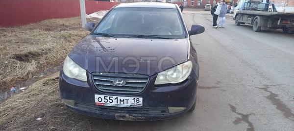 Hyundai Elantra 2009, фото 3