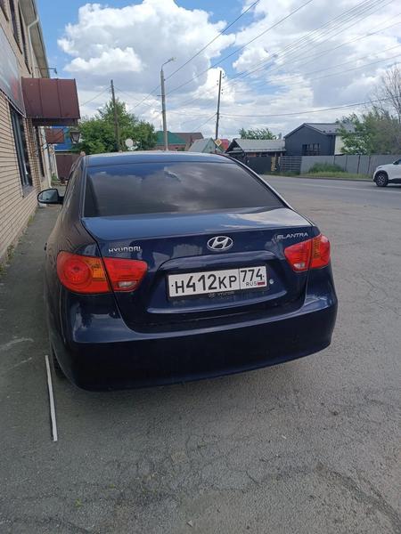 Hyundai Elantra 2009, фото 2