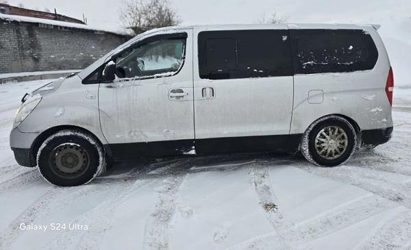 Hyundai Grand Starex 2010, фото 4